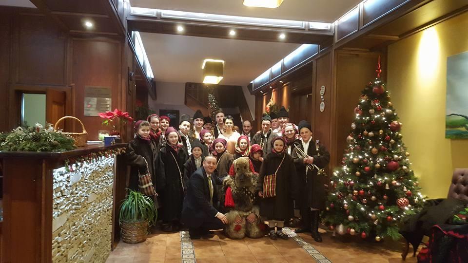 La Conac In Bucovina 호텔 구라후모룰루이 외부 사진