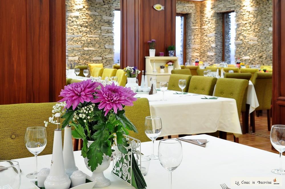 La Conac In Bucovina 호텔 구라후모룰루이 외부 사진