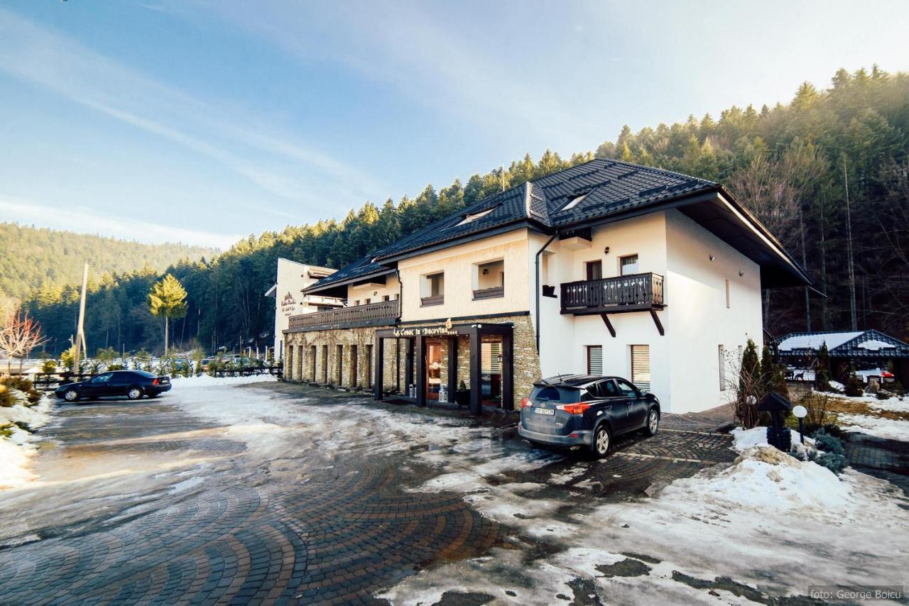 La Conac In Bucovina 호텔 구라후모룰루이 외부 사진
