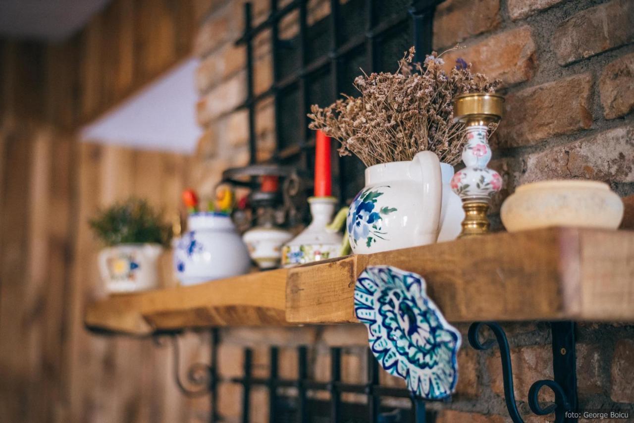 La Conac In Bucovina 호텔 구라후모룰루이 외부 사진